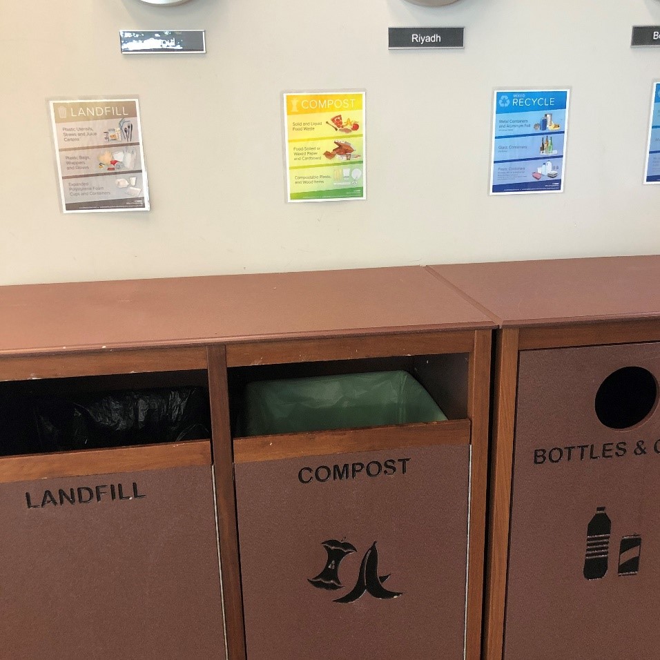 Trashbins with labels at the International Center