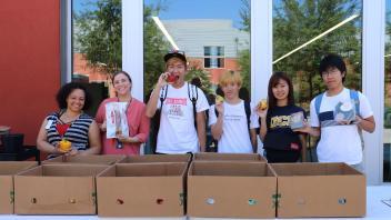 Students at a volunteer activity