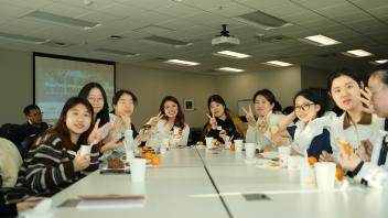 GSP and AET students pose for a group photo during orientation day