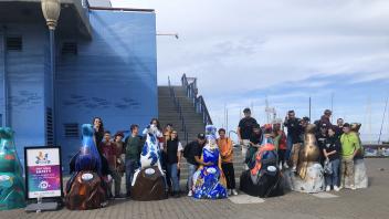 students and sea lion sculptures at San Francisco Fisherman's Wharf