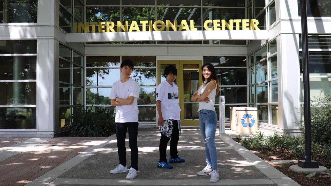 Destination Davis students from Tokyo posing in front of the International Center