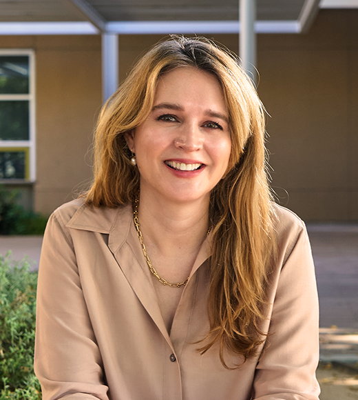 Headshot of Kristina Carrizosa