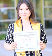 Shandong Ag Univ grad student poses with her UC Davis Global Study Program certificate